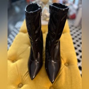 NEW Brown Faux Patent Leather - Size 11